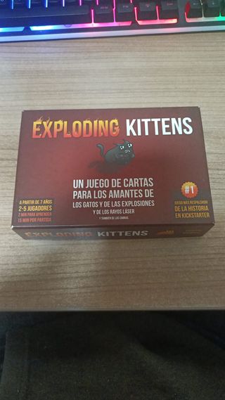 Exploding Kittens Juego de Cartas Español