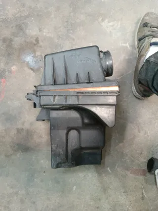 Caja de filtro de aire R50