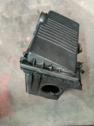 Caja de filtro de aire R50