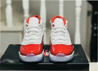 Jordan 11 Retro Cherry Talla 46