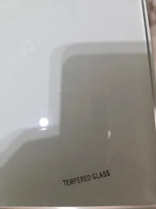 Tavolo Vetro Temperato Allungabile + 4 Sedie