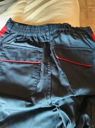 Pantalón de trabajo T-40 azul con detalles reflect