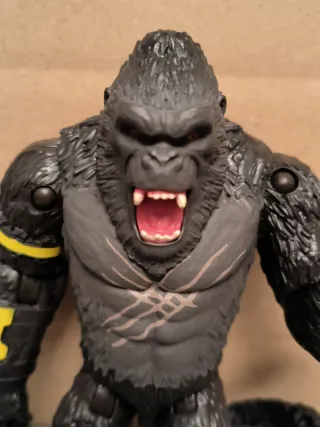 Figuras King Kong y Godzilla .