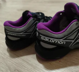 Zapatillas Salomon montaña niña T34