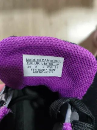 Zapatillas Salomon montaña niña T34