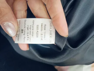 Vestito Tara Jarmon nero con ecopelle