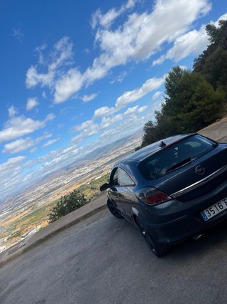 Opel Astra 2007