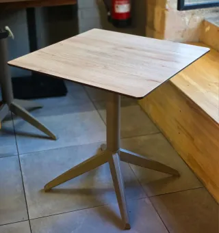 Lote mesas y sillas terraza plástico