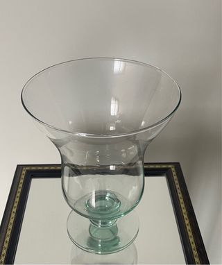 Vaso in vetro trasparente e verde