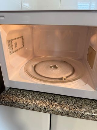 Microondas Bluesky en buen estado