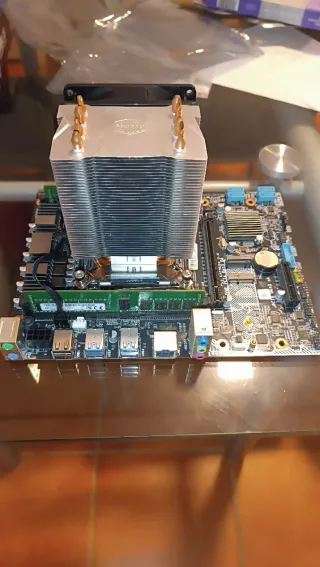 Placa Base, micro, 16 gb ram