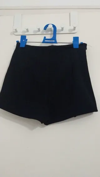 Falda pantalón negra