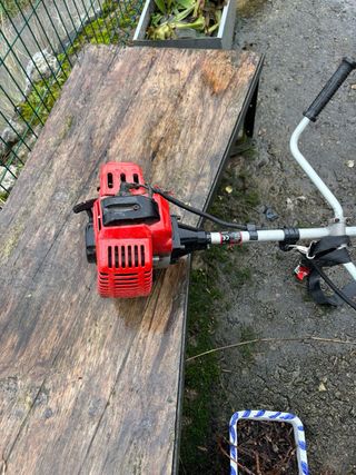 Desbrozadora profesional Shindaiwa B45 – Muy poten