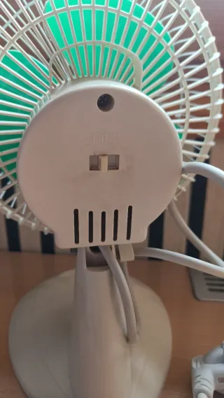 Ventilador Vintage Megatronics Beige/Verde