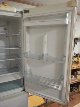 Bandeja puerta Samsung RL40SCSW con tapa