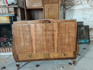 Muebles antiguos de madera