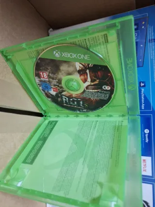 Attack on Titan wings of freedom Xbox One Español