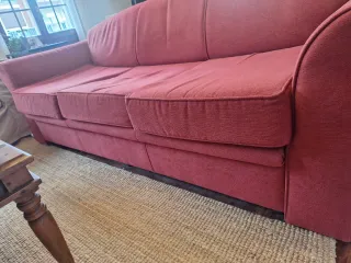Sofá de 3 plazas rojo fresa