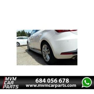 Faldones laterales para Seat Leon 5F 5 Puertas
