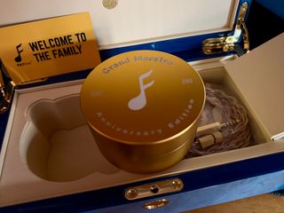 Iems Fatfreq GRAND MAESTRO ANNIVERSARY