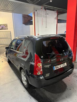 Mazda Premacy 2004
