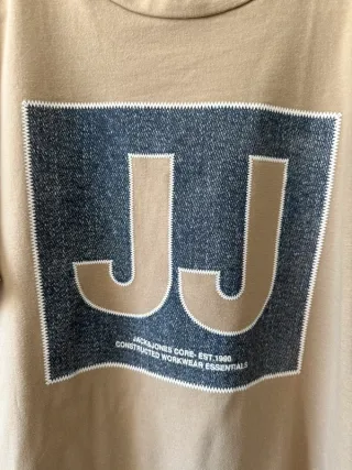 Camiseta Jack & Jones Parche JJ Talla L H00096