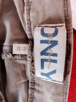 Pantalones cargo ONLY grises mujer