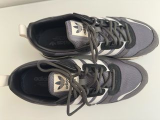 Zapatillas Adidas ZX Gris y Blanco