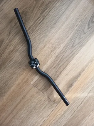 Manillar de bicicleta 540 mm con potencia