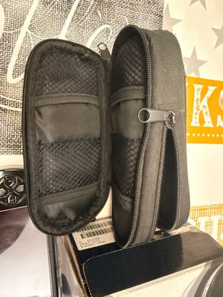 Consola Sony PSP 1000 Negra + Accesorios