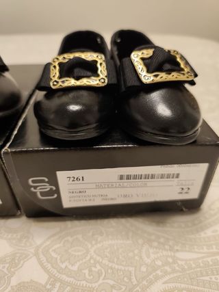Zapatos falleros negros talla:22 32 y 23