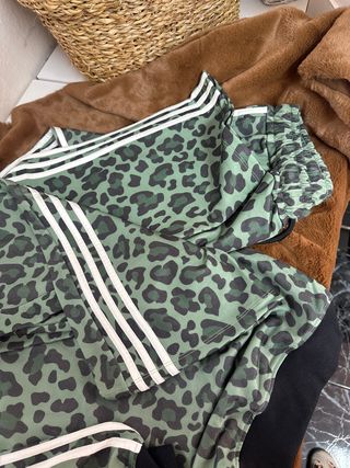 Chándal Adidas Mujer Estampado Leopardo Verde