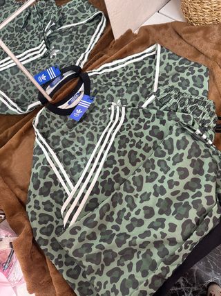 Chándal Adidas Mujer Estampado Leopardo Verde