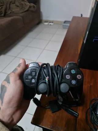 Consola PlayStation 2 Negra Del año 2000