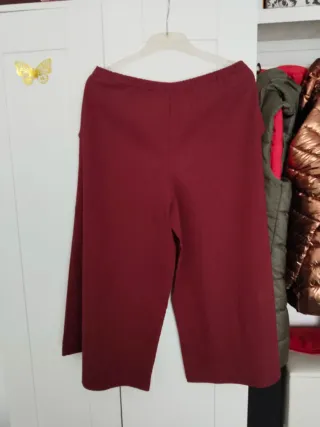Falda pantalón burdeos