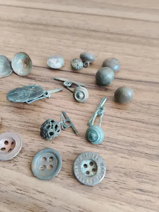 Lote botones antiguos