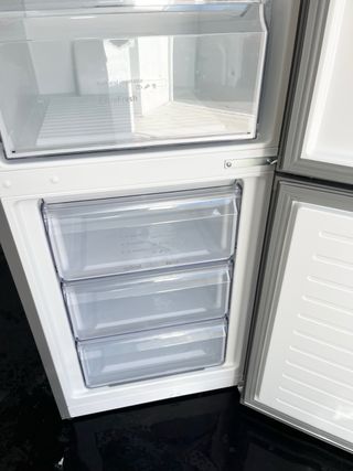 FRIGORÍFICO BALAY NEGRO CRISTAL NOFROST 185CM.