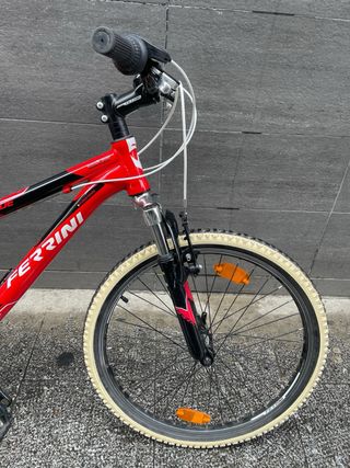 Bicicleta Ferrini Roja Ruedas 24 pulgadas