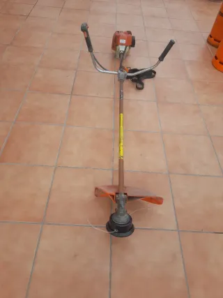 Desbrozadora Stihl FS 74