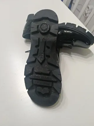 Zapatos Pablosky Negros Charol Niña