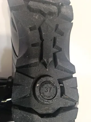 Zapatos Pablosky Negros Charol Niña