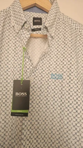 Camiseta Hugo Boss Estampada