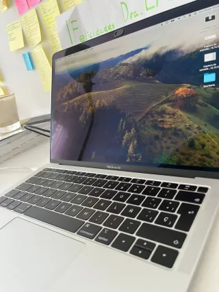 MacBook Air i5 2019 Plata