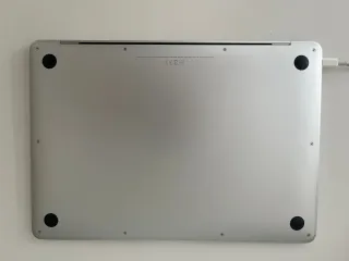 MacBook Air i5 2019 Plata