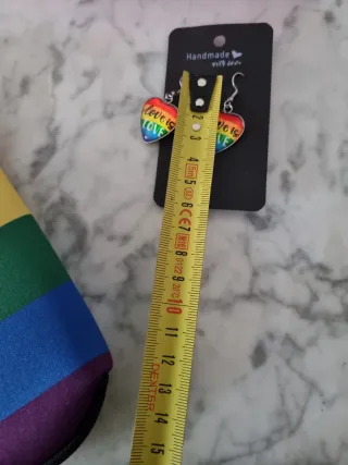 Funda gafas, neceser y pendientes multicolor