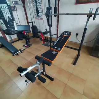 Lote Gimnasio Completo: Banco, Saco, Pesas