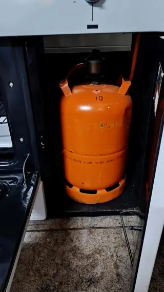 Cocina de gas butano Aitona