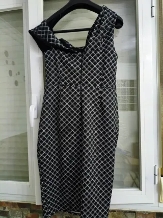 Vestido Neopreno Elástico Negro Blanco