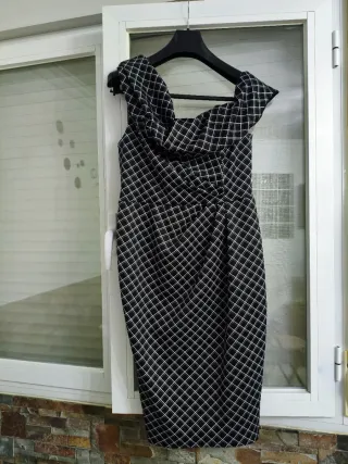 Vestido Neopreno Elástico Negro Blanco