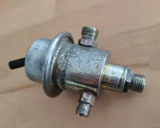 Regulador Presión Combustible Mercedes